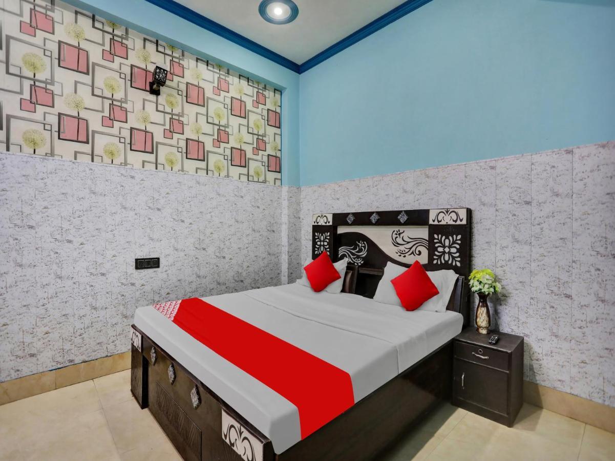 Chaya Hotel And Banquet Hall Kanpur Bagian luar foto